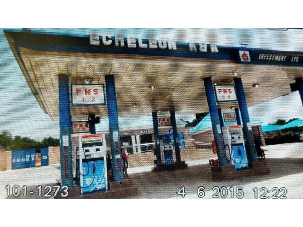 FILLING STATION - Image 2