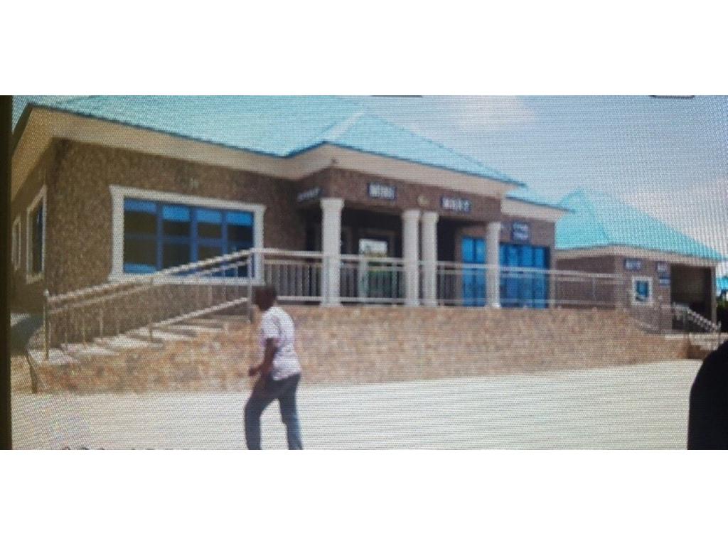 FILLING STATION - Image 3