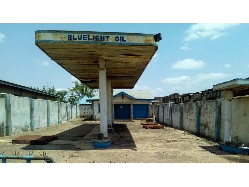 FILLING STATION