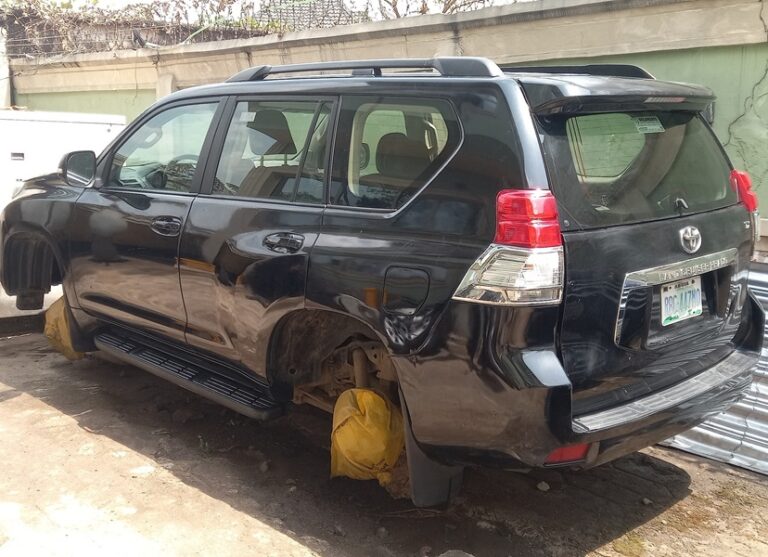 TOYOTA PRADO 2013(RBC 447 MQ)