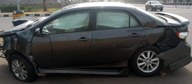 TOYOTA COROLLA (RSH131CP)